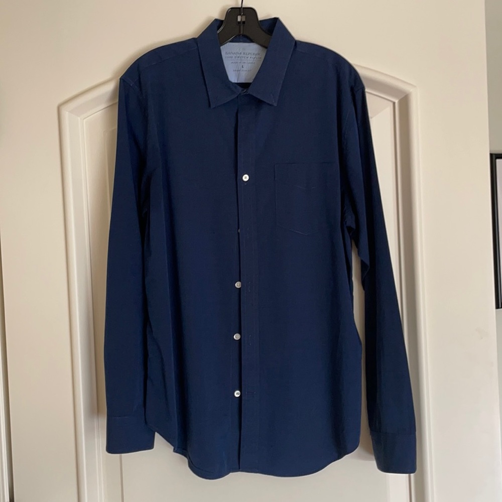Banana Republic l L l Dark Blue l Mens